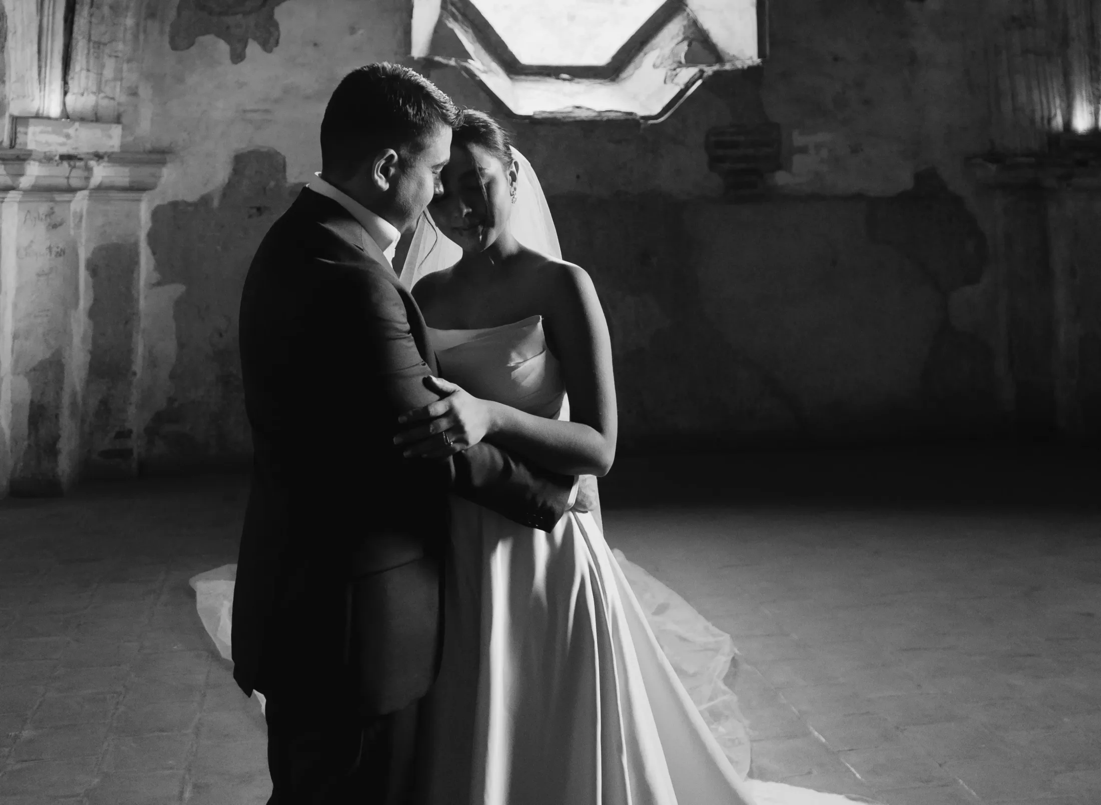 Andrea Osorio fotógrafa de bodas en Guatemala - fotografía editorial de boda